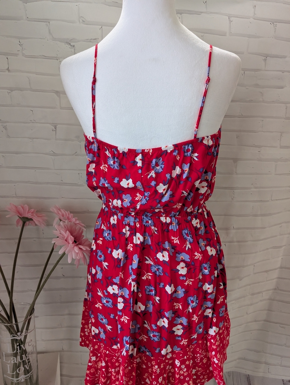 Express Dress - Picture 4 of 6